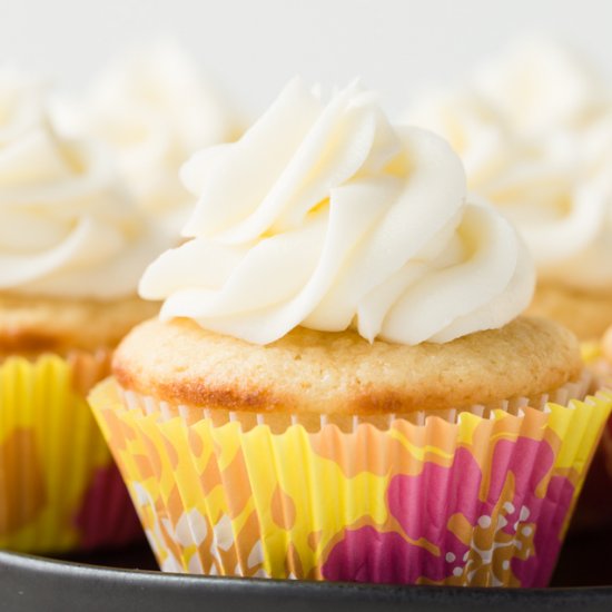 Pineapple Cupcakes