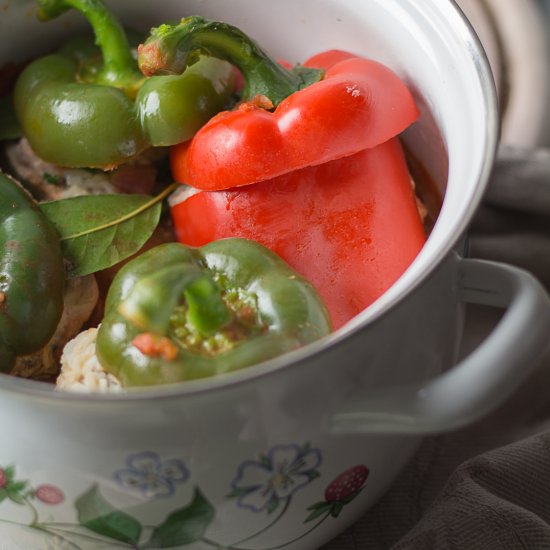 Stuffed peppers with tomato sauce