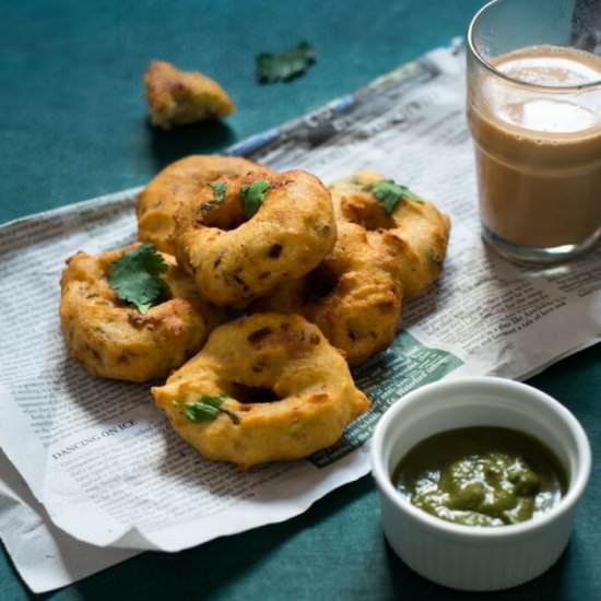 Rava Medhu Vada