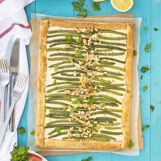 Green bean and feta cheese tart