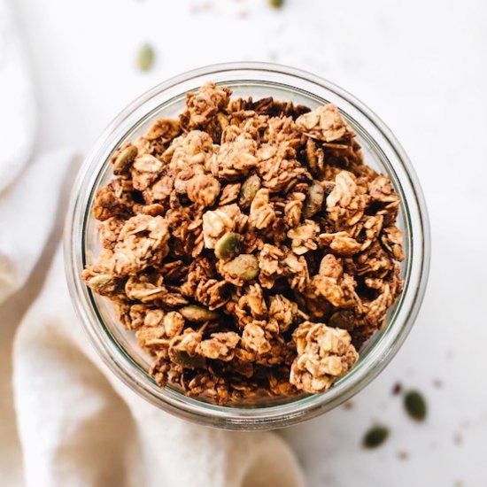 Date-Sweetened 3 Seed Granola