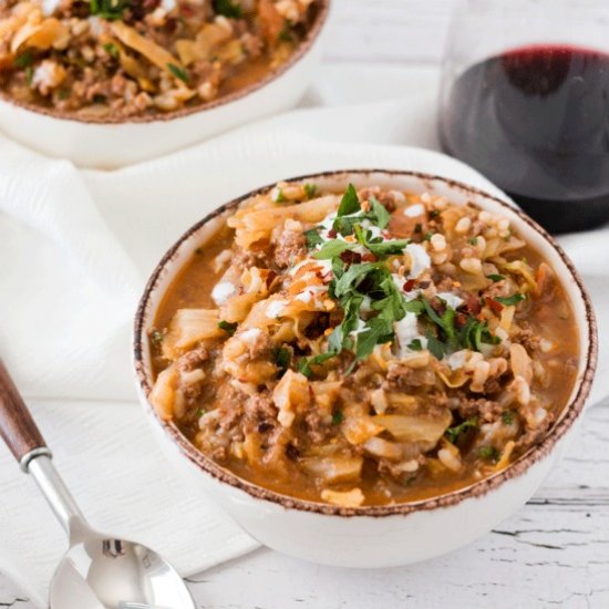 HEARTY ONE POT STUFFED CABBAGE SOUP