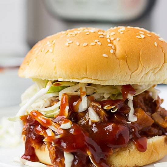 Instant Pot Pulled BBQ Jackfruit