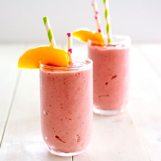 Raspberry Peach Cottage Cheese Smoothie