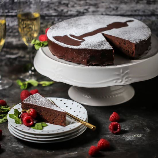 Flourless Chocolate Cake