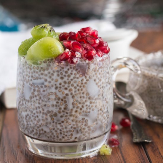 Coconut chia pudding