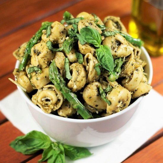 Pesto Tortellini Salad