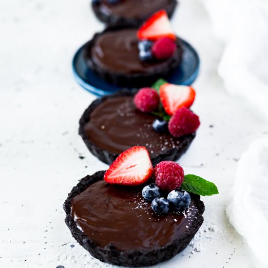 No-Bake Mini Chocolate Tarts Recipe