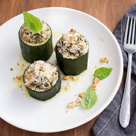 Quinoa Stuffed Zucchini