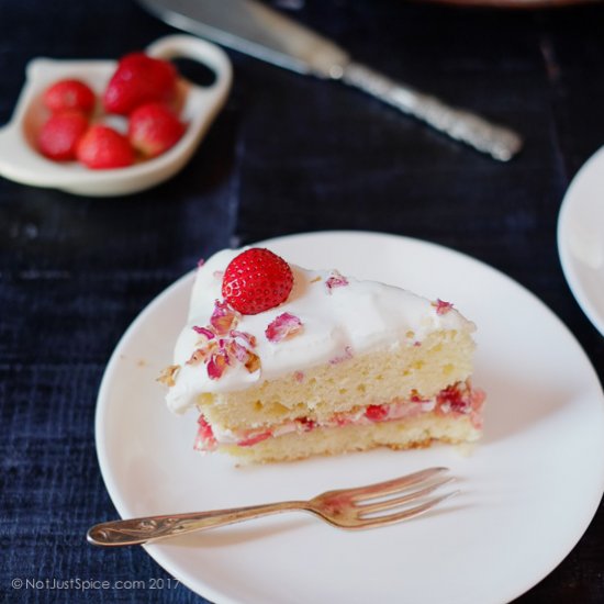 Strawberry Rose Jammy Cake