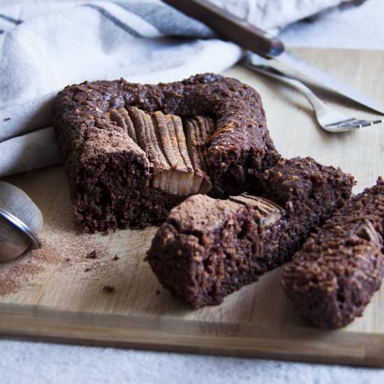 Mocha pear cake