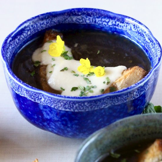 Vegan French Onion Soup