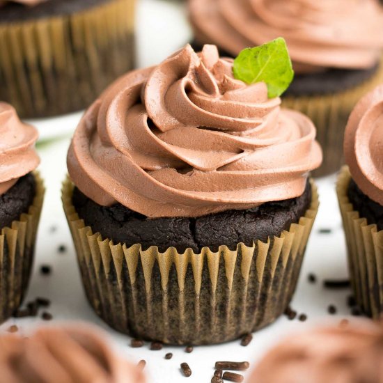 Healthy Mint Chocolate Cupcakes