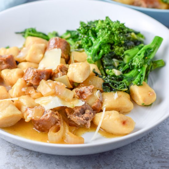 Gnocchi with Sauce, butter & sage