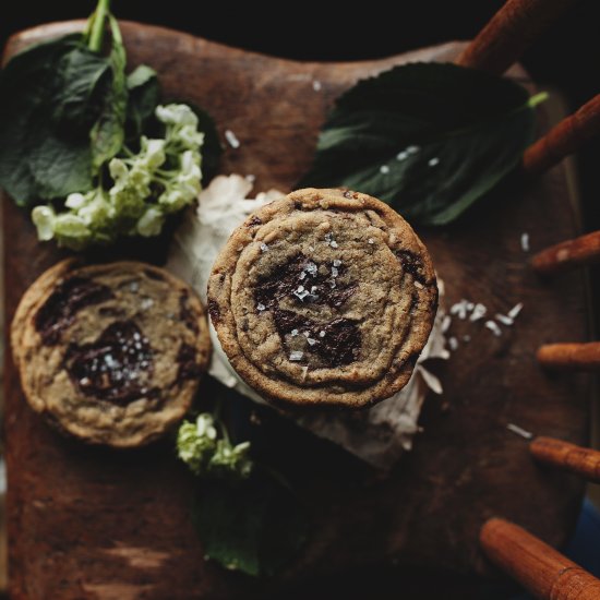 Almond Cashew Chocolate Chunk Cookie