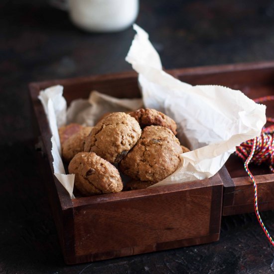 Oats & Raisin Cookies