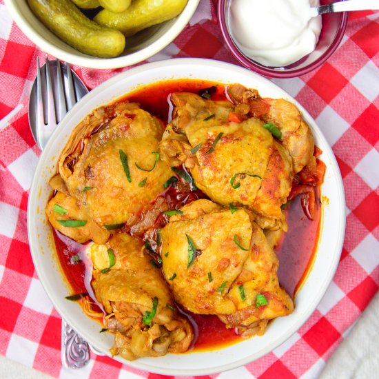 Slow Cooker Chicken Paprikash