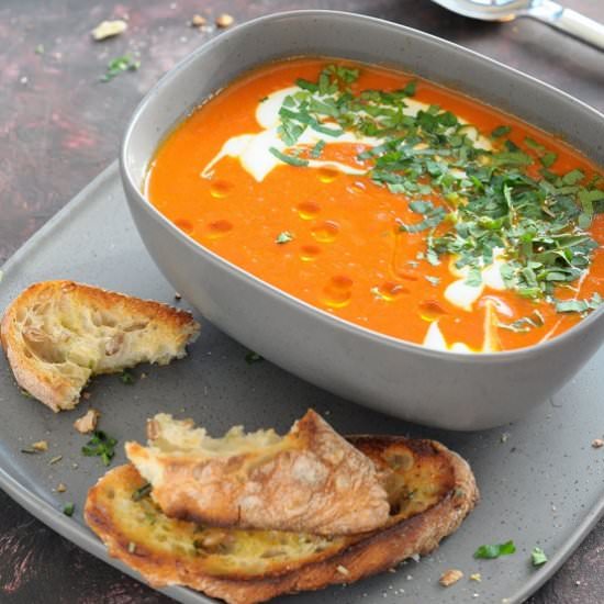 Roasted red pepper soup