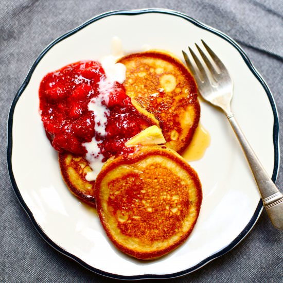 Cornmeal Pancakes&Strawberry Jam