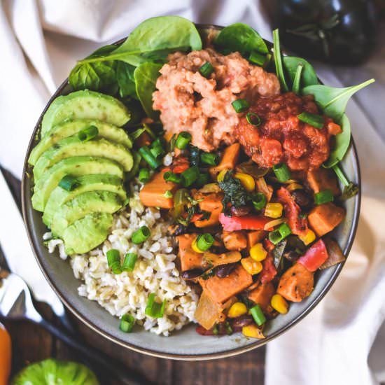 Chile Lime Veggie Burrito Bowls