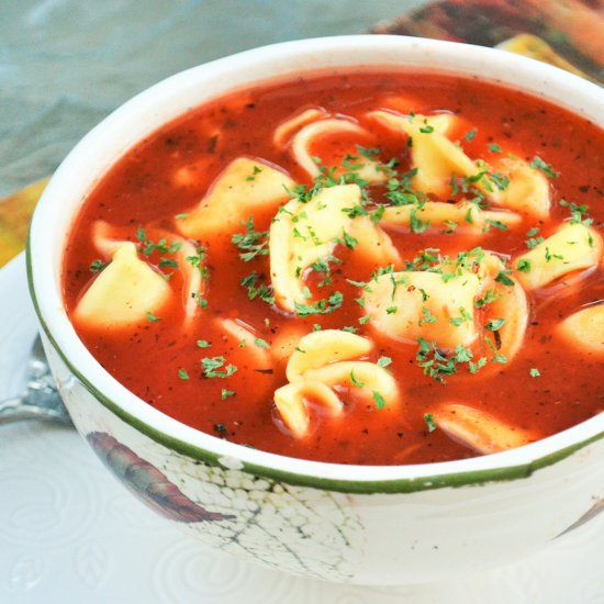 Tomato Tortellini Soup