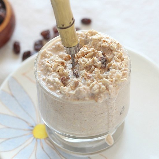 Cinnamon Raisin Overnight Oats