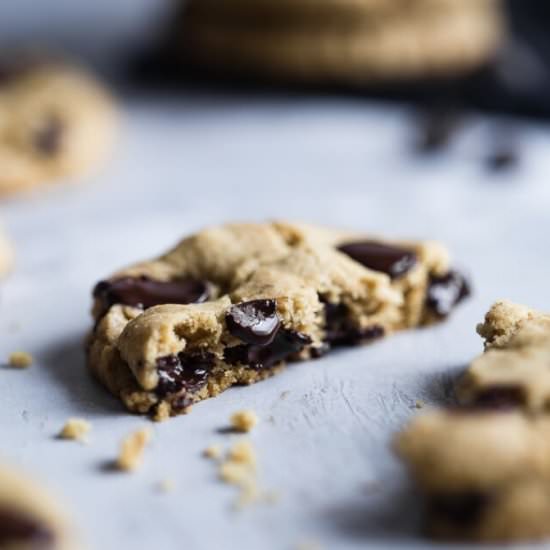 Eggless Chocolate Chip Cookies