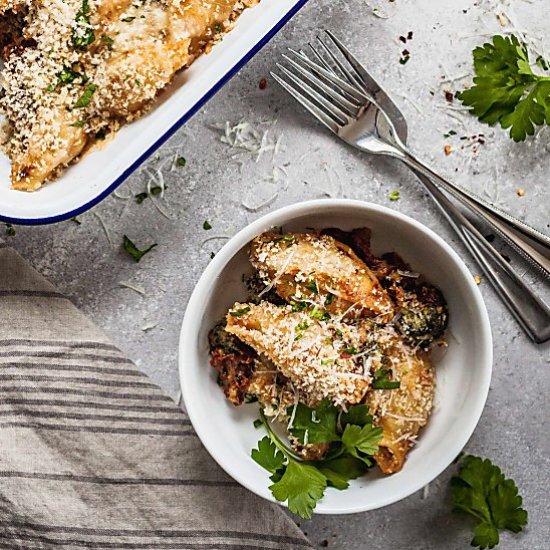 Sun Dried Tomato & Broccoli Shells