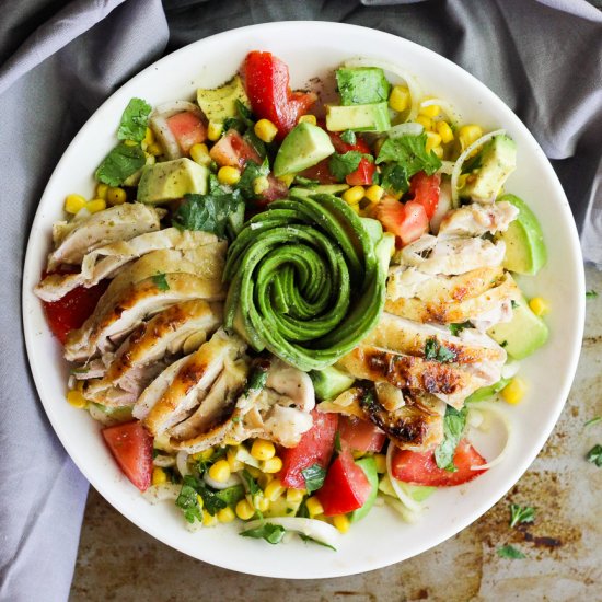 Avocado corn salad with chicken