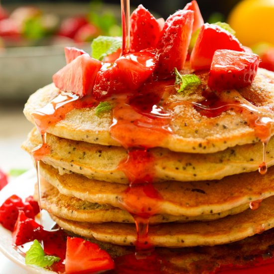 Vegan Strawberry Pancakes