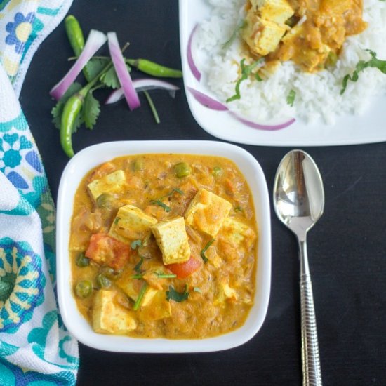 Vegan Tofu and Tomato Curry