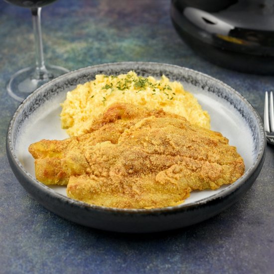 Cajun Fried Fish & Cheese Grits