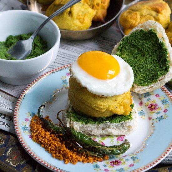 Mumbai’s vada pav with chutneys