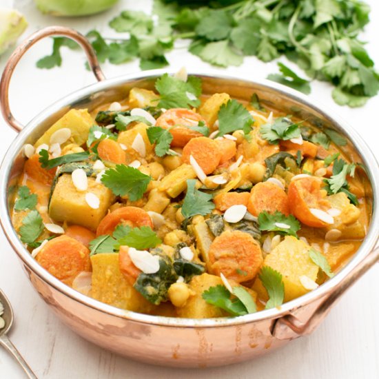 Easy Kohlrabi Curry [vegetarian]