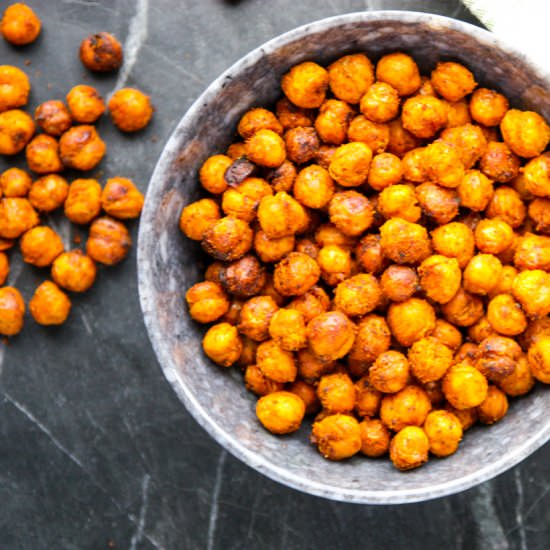 Spiced Lemon Roasted Chickpeas