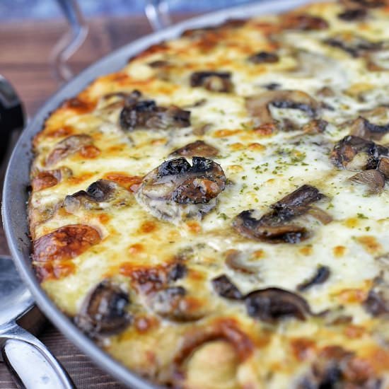 Truffle Mushroom White Pizza