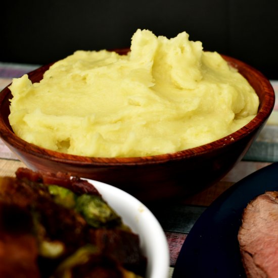 Roasted Garlic Mashed Potatoes