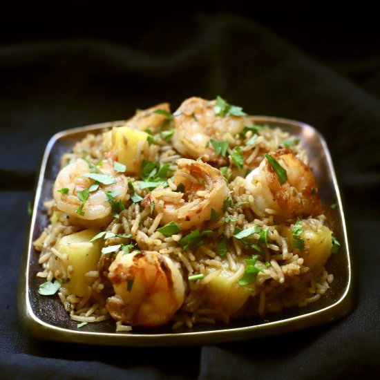 Easy Shrimp & Pineapple Fried Rice