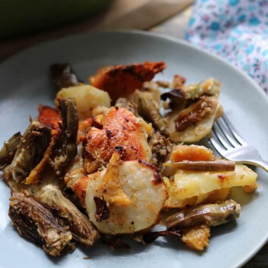 Cheesy Potato Artichoke Casserole