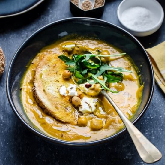 Spicy carrot and pumpkin soup