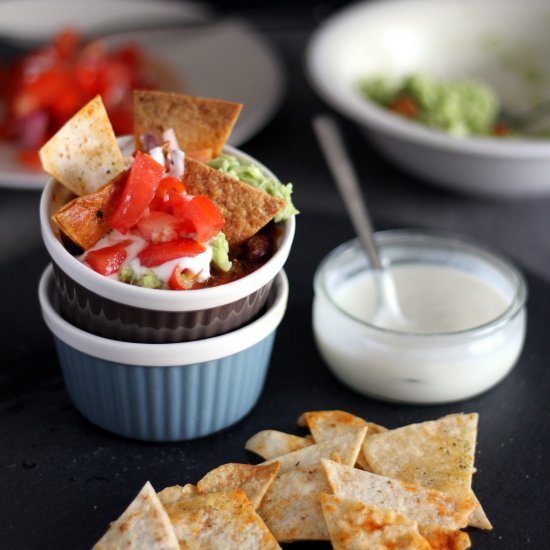 Nachos with chilli con carne