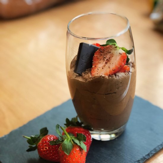 Quick & Easy Vegan Chocolate Mousse