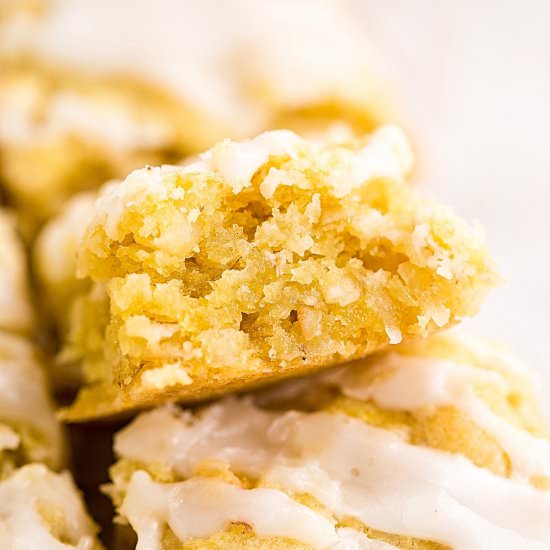 Lemon Coconut Oat Blondies