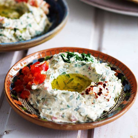 Spicy Hummus Beiruti