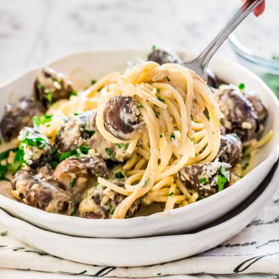 Creamy Garlic Parmesan Mushrooms