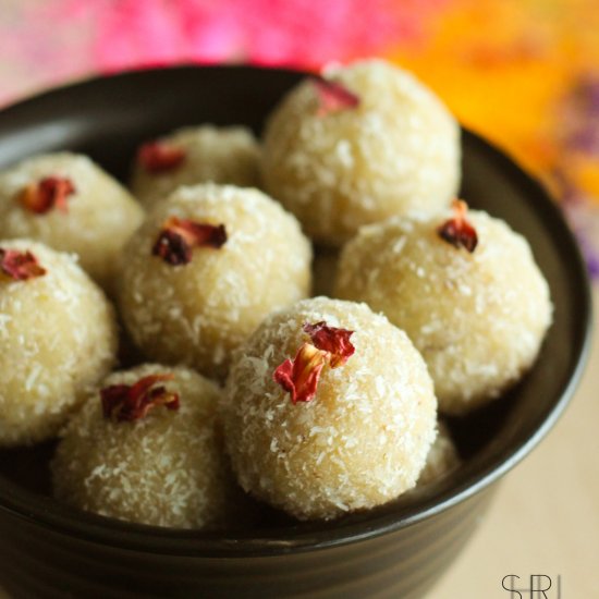 Thandai Coconut Laddoo/Balls