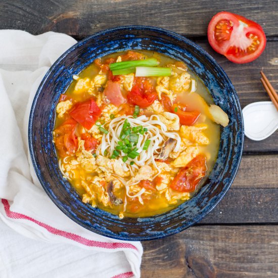 TOMATO AND EGG NOODLE SOUP