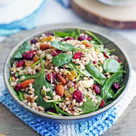 Farro and Spinach Salad