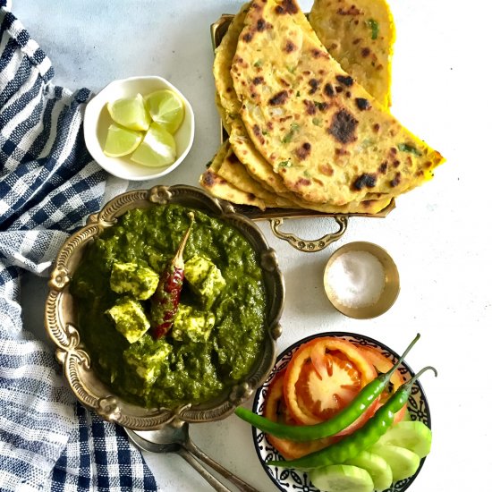 Palak paneer & Ajwaini Missi Roti