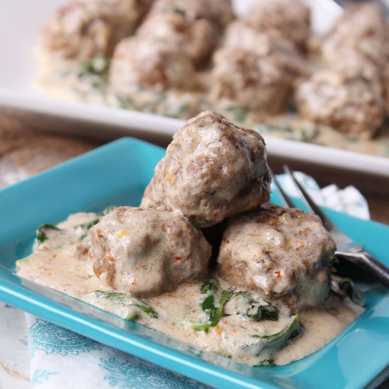 Meatballs with Creamy Spinach